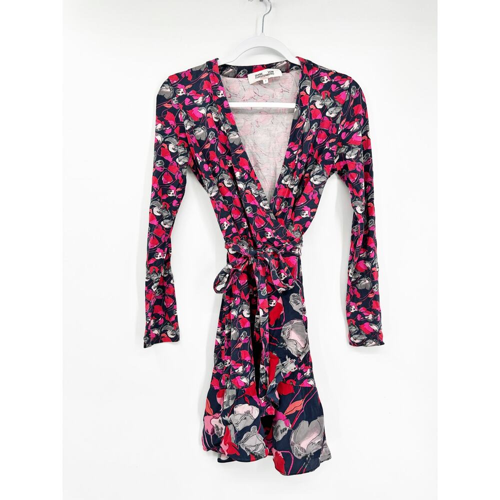 DVF Elita Wrap Dress – Long Sleeve Printed Silk Jersey Mini - Picture 2 of 6